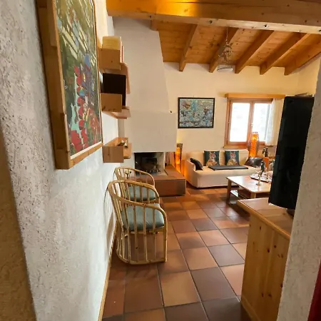 Apartment Valbella Comodo Accogliente A Pochi Passi Dalle Piste Ottima Posizione Valbella