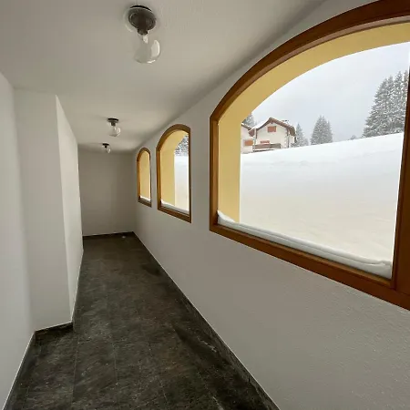 Valbella Comodo Accogliente A Pochi Passi Dalle Piste Ottima Posizione