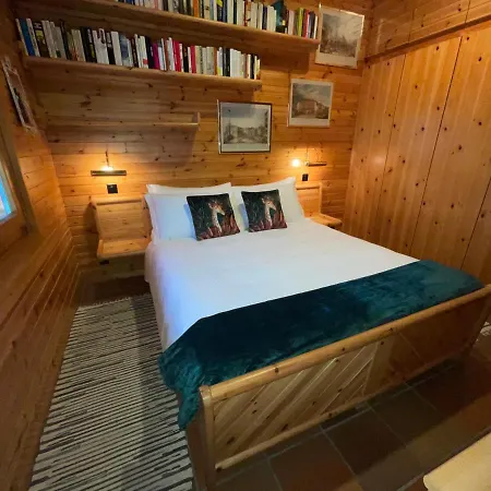 Valbella Comodo Accogliente A Pochi Passi Dalle Piste Ottima Posizione Apartmán *
